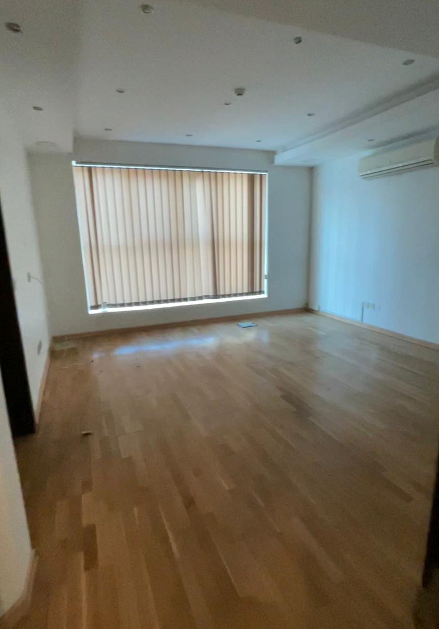 Office fit-out Riyadh - GBC office lounge area before renovation